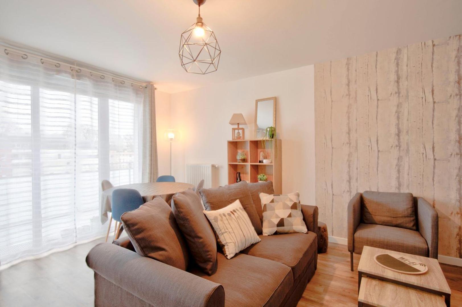 Le Perfectionniste - Spacieux Logement Terrasse Avec Parking 卡尚 外观 照片