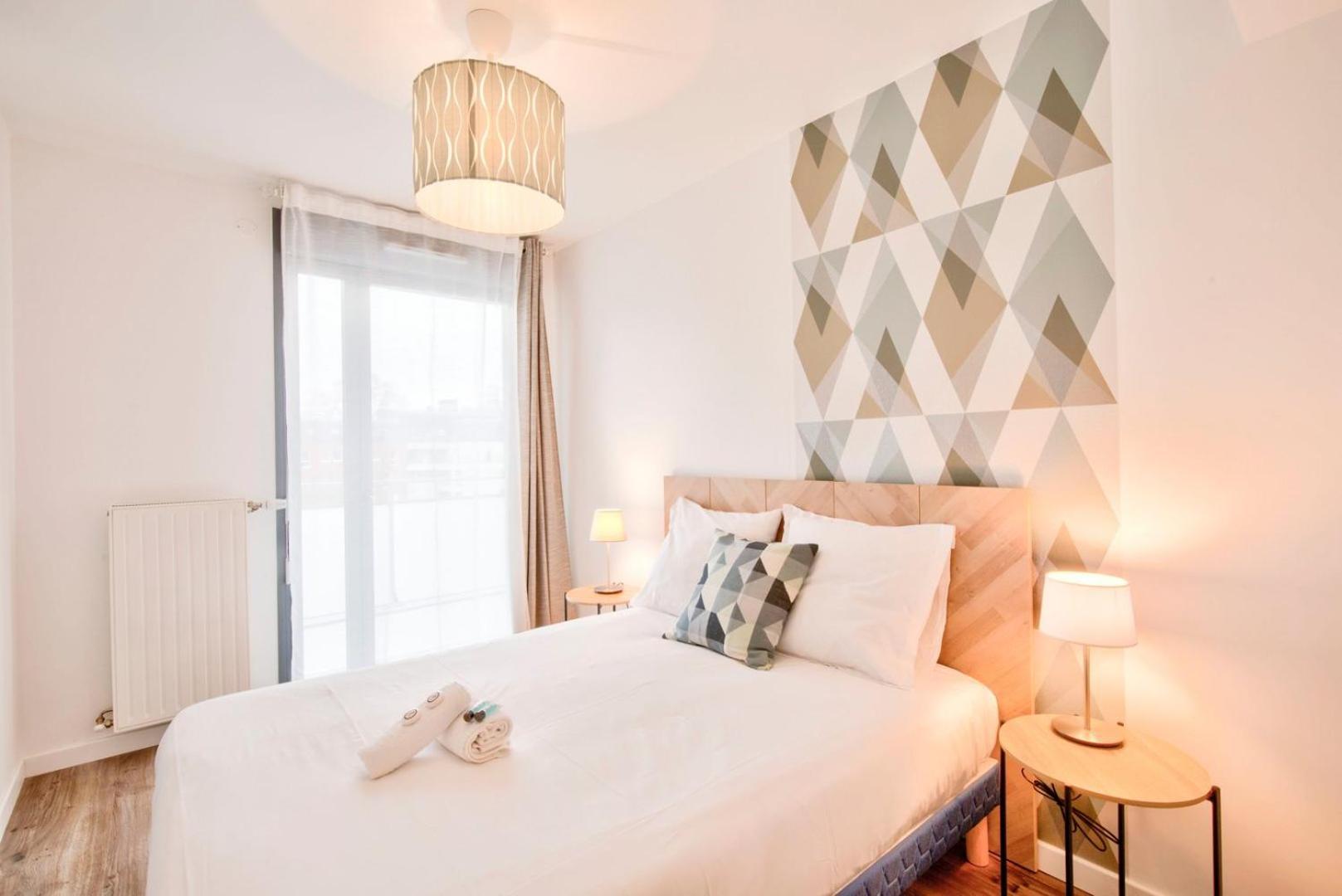 Le Perfectionniste - Spacieux Logement Terrasse Avec Parking 卡尚 外观 照片