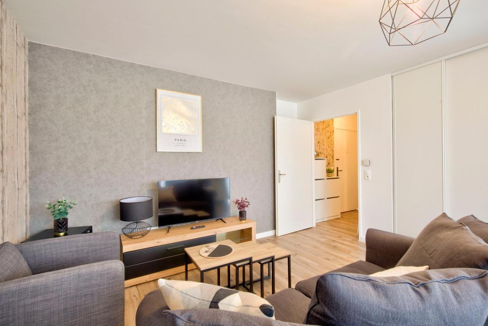 Le Perfectionniste - Spacieux Logement Terrasse Avec Parking 卡尚 外观 照片
