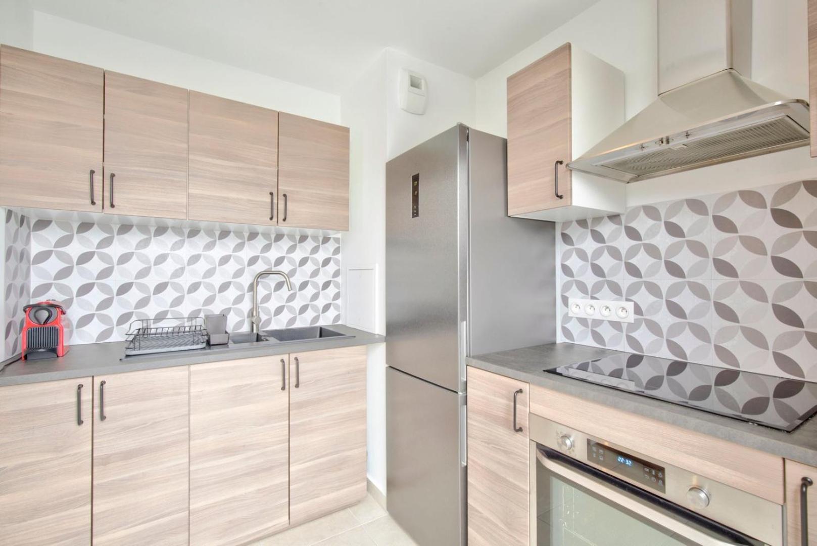 Le Perfectionniste - Spacieux Logement Terrasse Avec Parking 卡尚 外观 照片